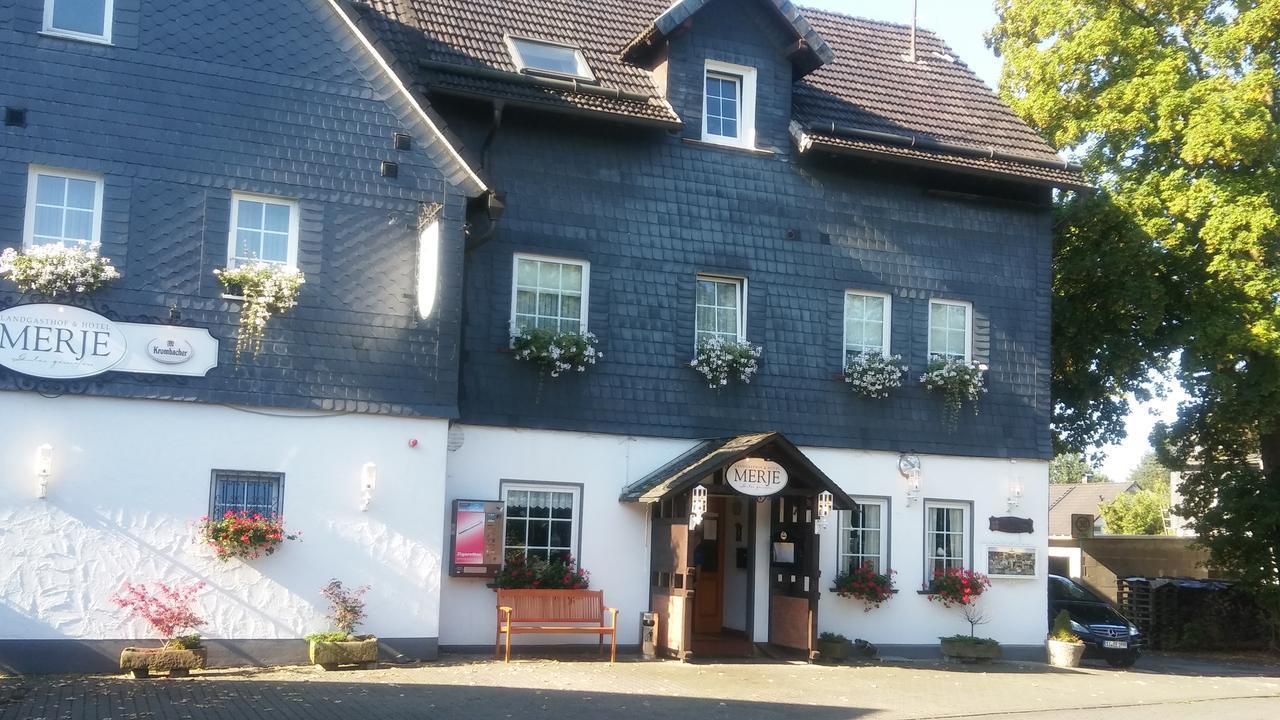 Landgasthof & Hotel "Merje" Кройцталь Экстерьер фото
